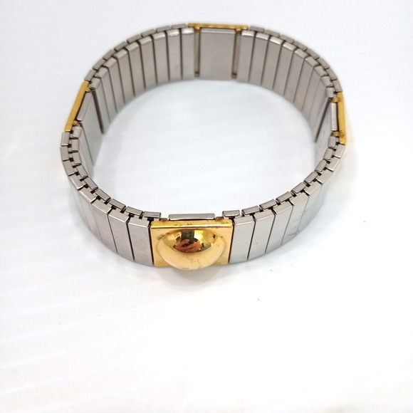 AVON Stretch Bracelet Two Tone Gold Silver Pyramid Stud 7-8" - Picture 3 of 9